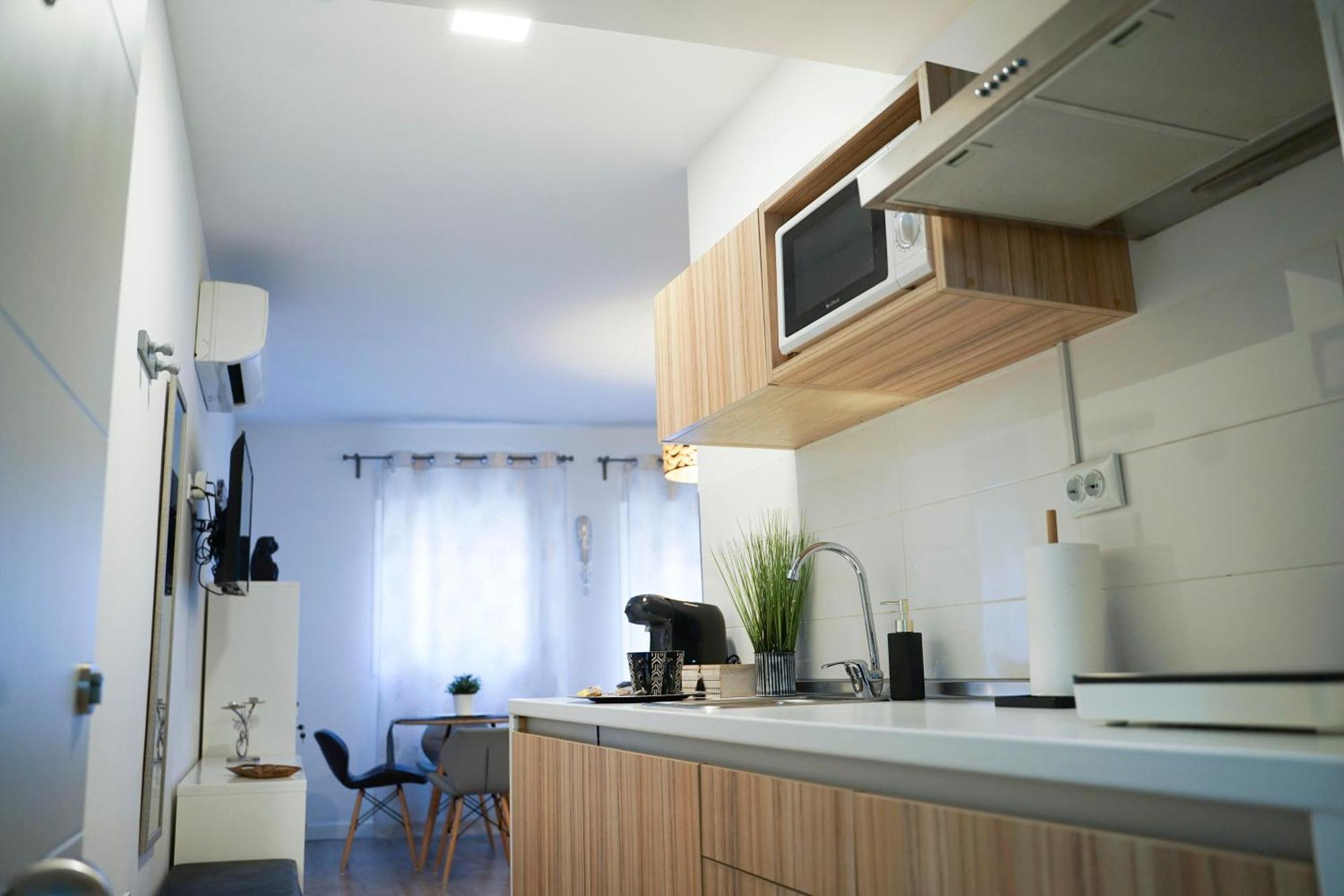 Apartamentos Suites Cariatide Plasencia Εξωτερικό φωτογραφία